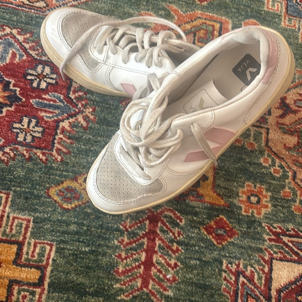 Veja White and Pink Sneakers with Athletic Sole